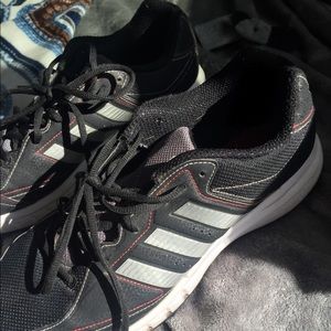 Adidas runner shoes